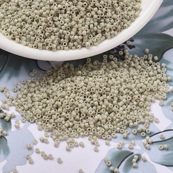 MIYUKI Delica Beads