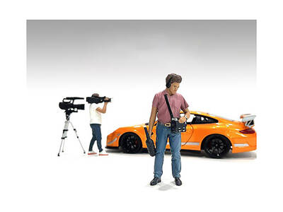 On-Air Figure 4 for 1/24 Scale Models by American Diorama