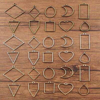 Zinc Alloy Open Back Bezel Pendants