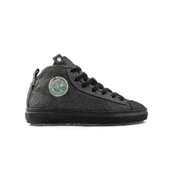 BASA Black | Color: Black | Size (Large Fit - 0,5 cm more than regular fit): 42