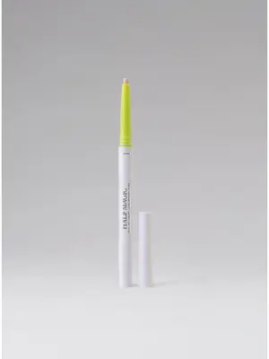 Half Magic GO PLUMP YOURSELF INVISIBLE EXTREME PLUMPING LIP LINER Colorless Finish for 8 Hours Extreme Plumping with Spicy Ru...